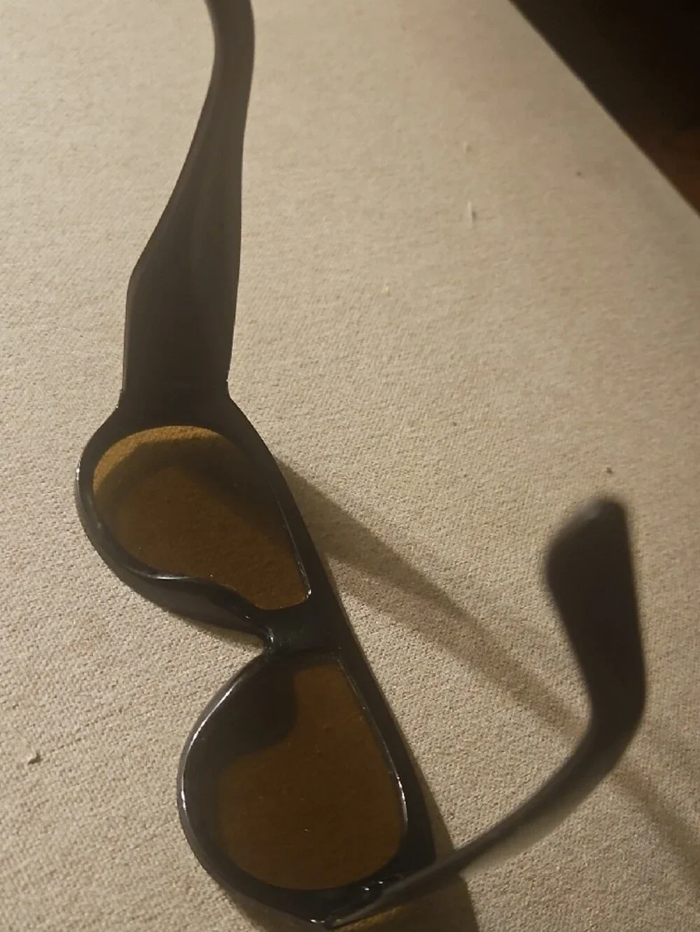 Women's Black Sunglasses with T-Accent